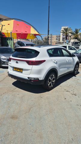 קיה ספורטז'