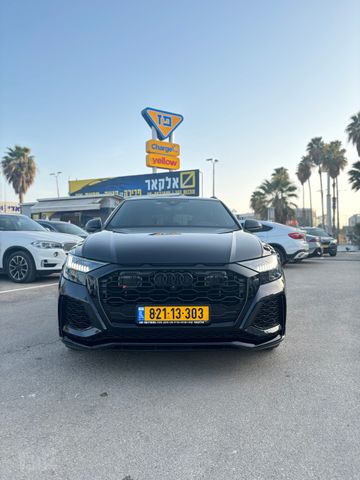 מודעת רכב אאודי RS Q8