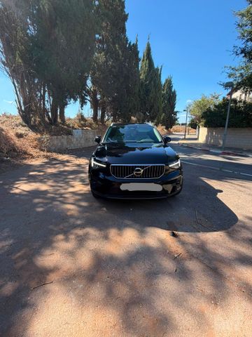 וולוו XC40