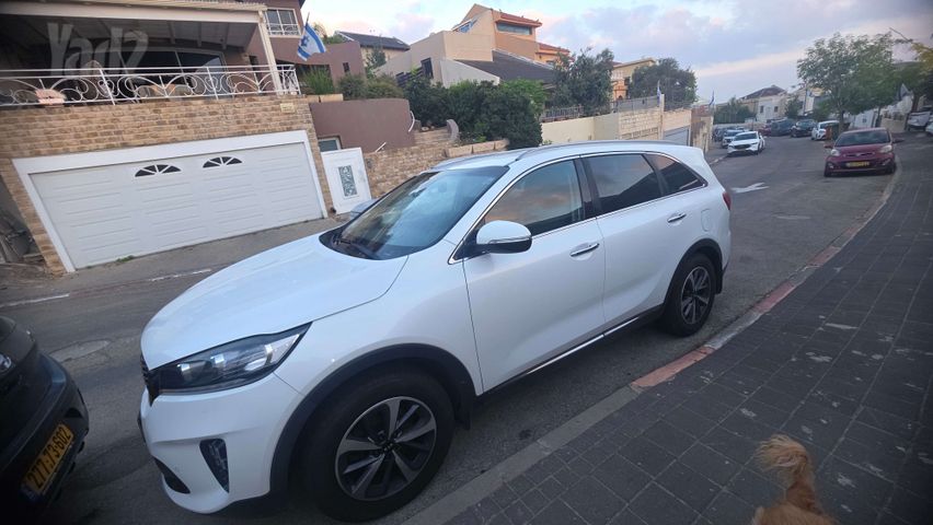 מודעת רכב קיה סורנטו