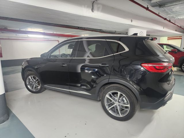 מודעת רכב אם ג'י EHS PHEV