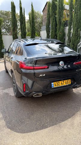 ב מ וו X4