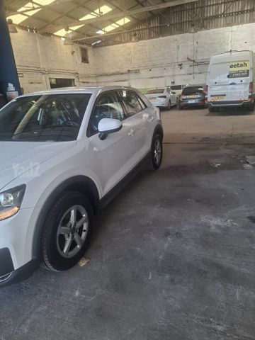 אאודי Q2