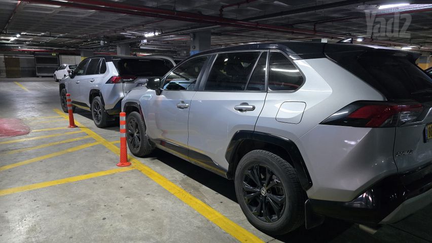טויוטה RAV4