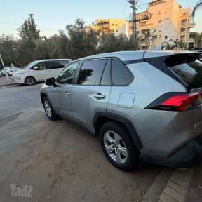 טויוטה RAV4