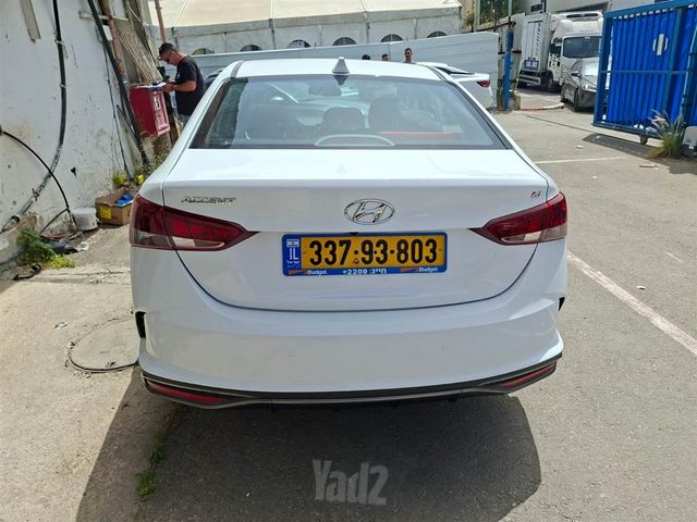 יונדאי אקסנט i25