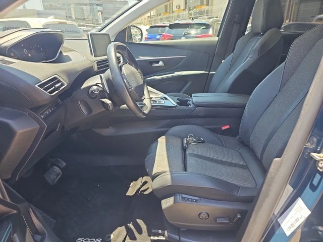 פיג'ו 5008