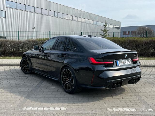 ב מ וו M3