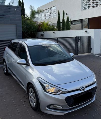 יונדאי i20