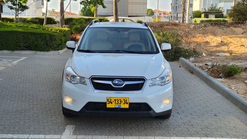 סובארו XV