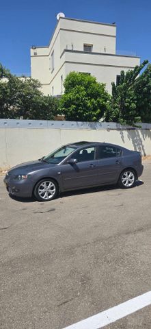 מודעת רכב מאזדה 3