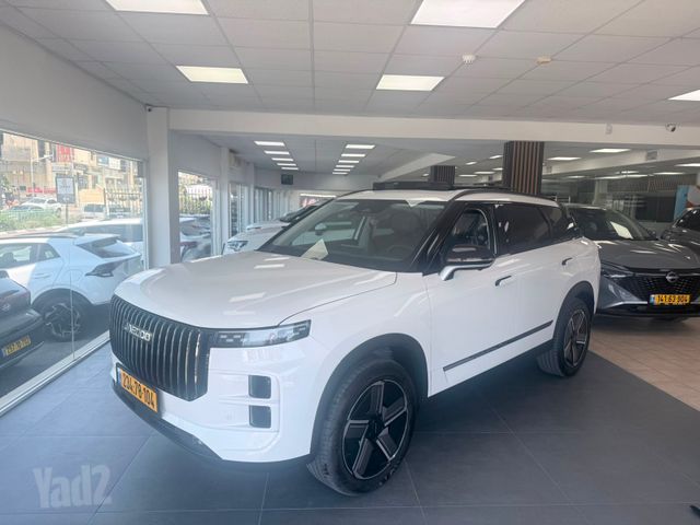 ג'אקו J7