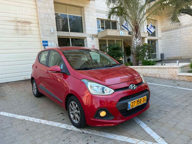 יונדאי i10
