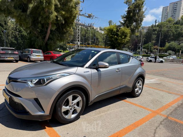 טויוטה C-HR