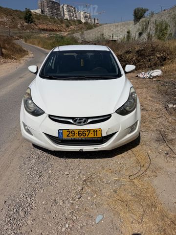 יונדאי I35