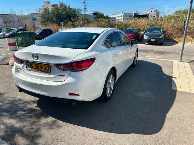 מאזדה 6