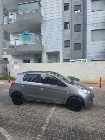 מיצובישי ספייס סטאר