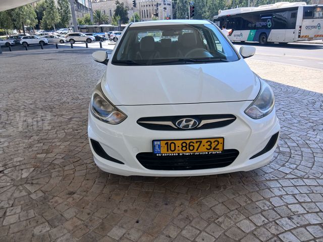 יונדאי אקסנט i25