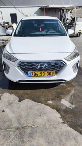 מודעת רכב יונדאי איוניק