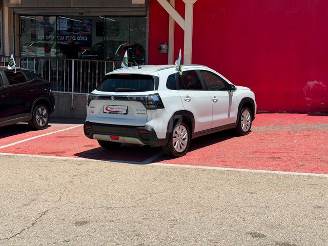 סוזוקי S-Cross
