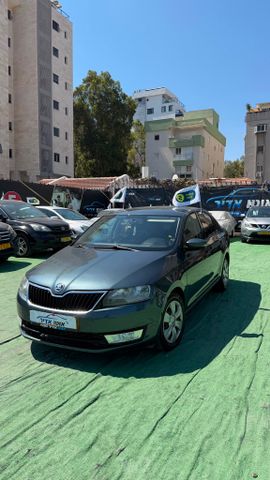 מודעת רכב סקודה ראפיד