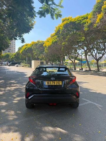 טויוטה C-HR