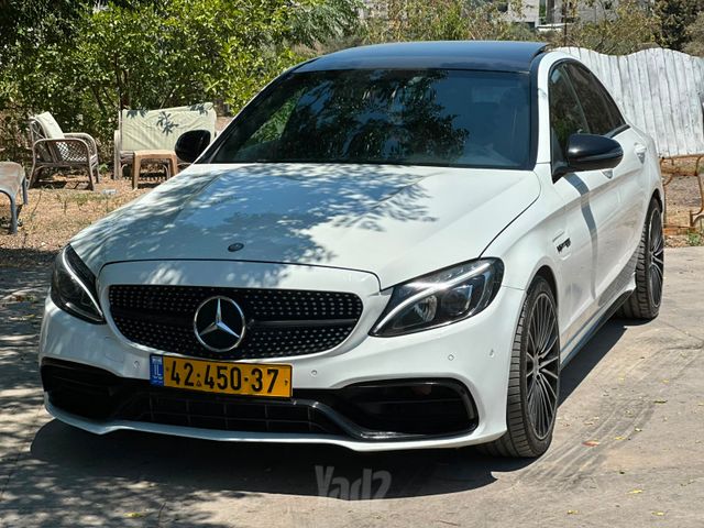 מודעת רכב מרצדס-בנץ C-class