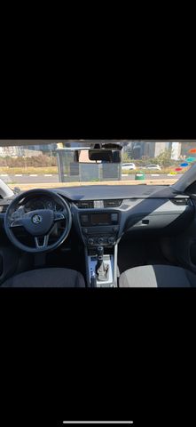 סקודה אוקטביה