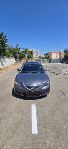 מאזדה 3