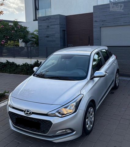 מודעת רכב יונדאי i20
