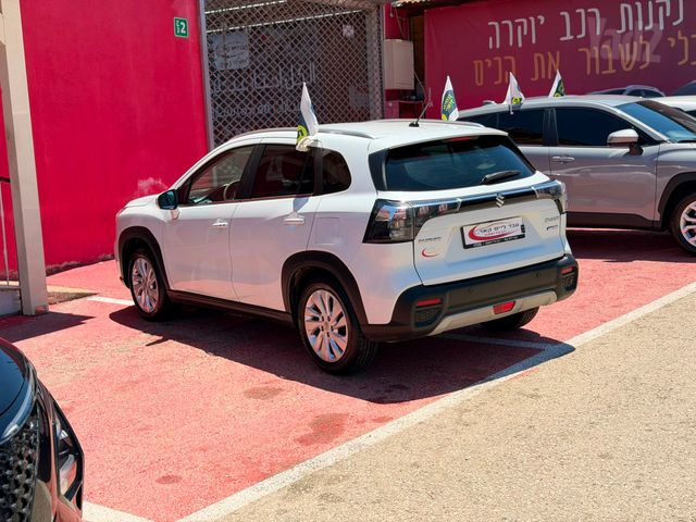 סוזוקי S-Cross