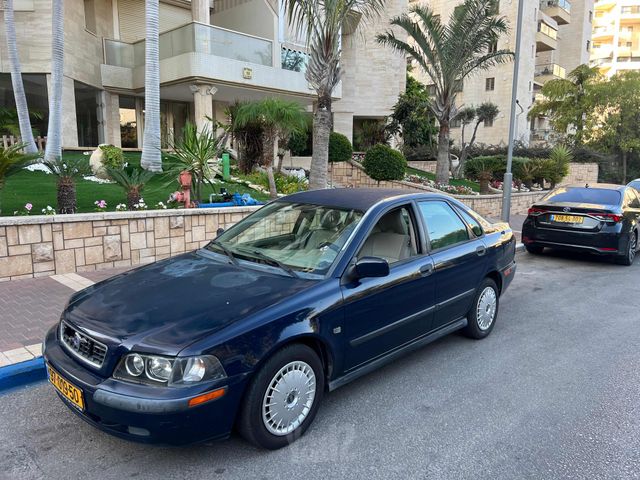 מודעת רכב וולוו S40