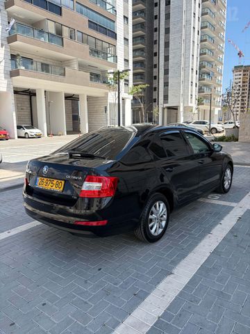 סקודה אוקטביה