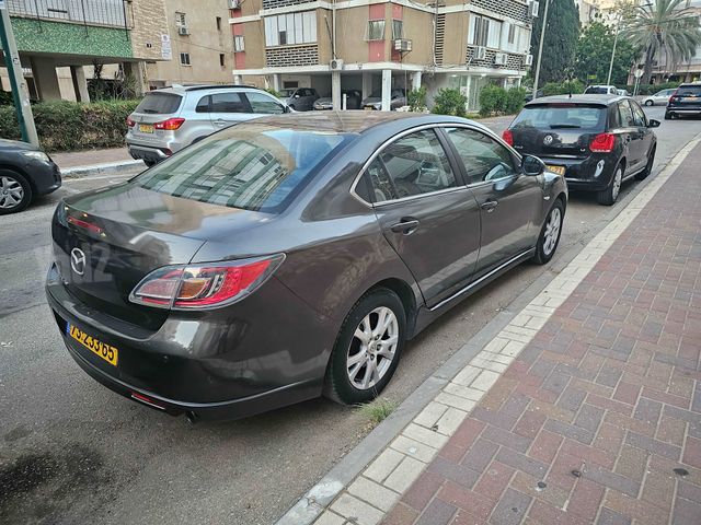 מאזדה 6