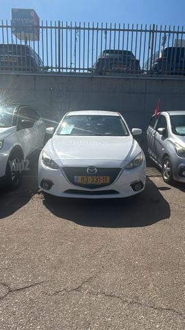 מודעת רכב מאזדה 3