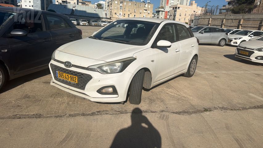 מודעת רכב יונדאי i20