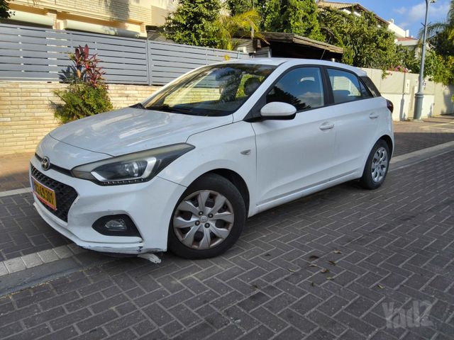 מודעת רכב יונדאי i20