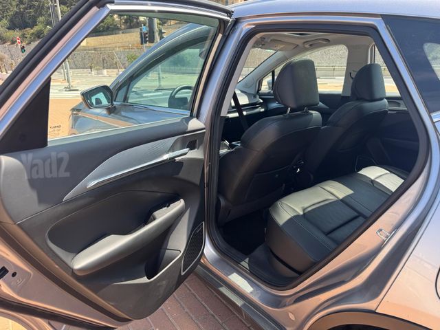 ג׳ילי Geometry C