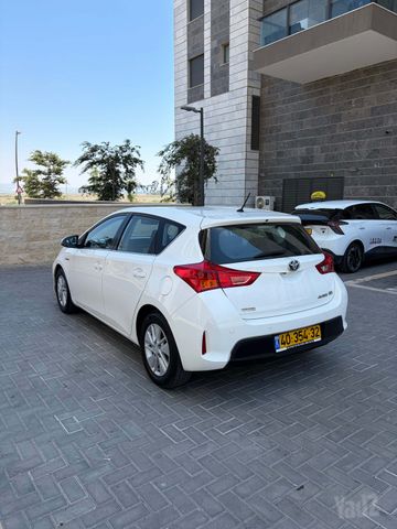 טויוטה אוריס