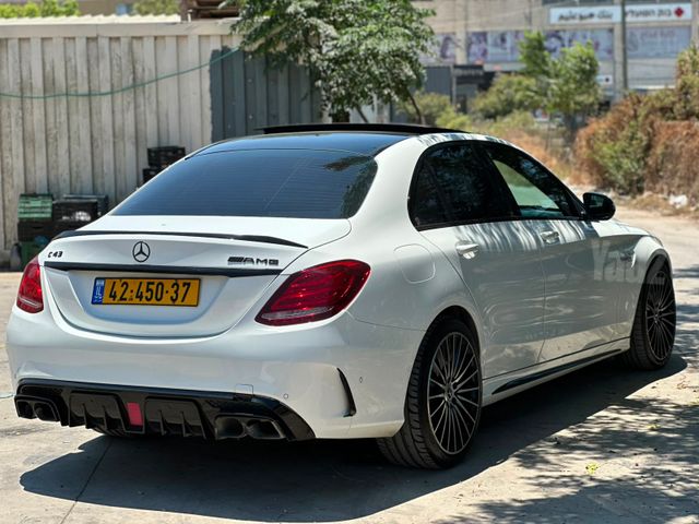 מרצדס-בנץ C-class