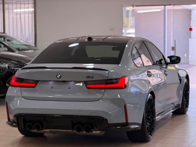 ב מ וו M3