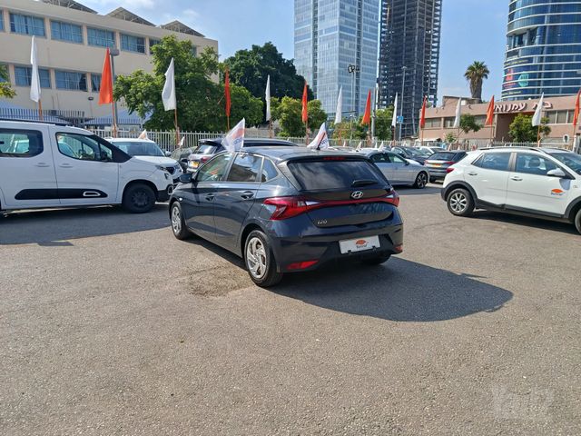 יונדאי i20