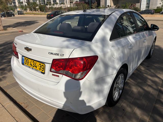 שברולט קרוז