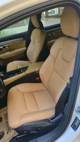 וולוו S90