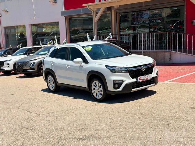 סוזוקי S-Cross