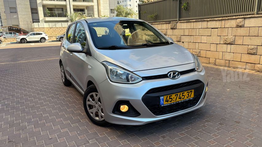 יונדאי i10