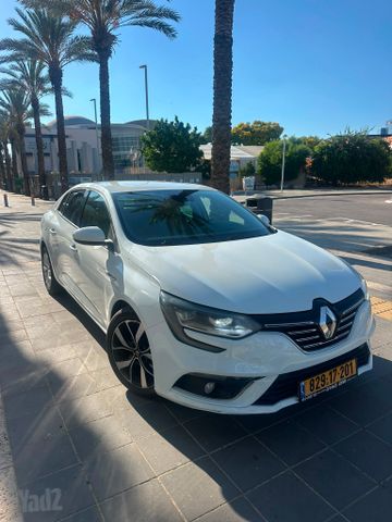 רנו מגאן