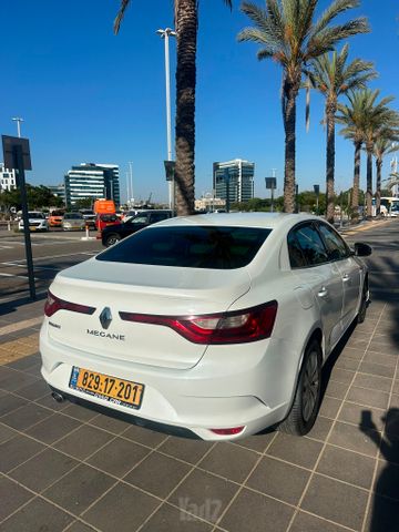 רנו מגאן