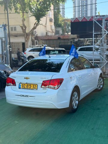 שברולט קרוז