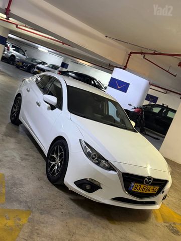 מאזדה 3
